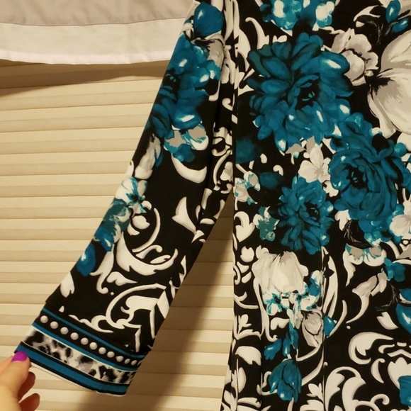 Whbm beautiful tunic top - Picture 4 of 4